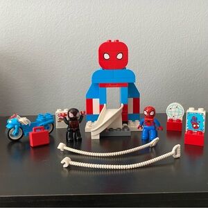 LEGO DUPLO Marvel Spider-Man Headquarters 10940 Building Toy partial set